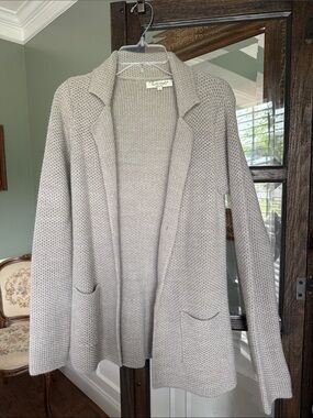 Women's Cocogio Brand Open-Front Knit Cardigan Sweater in Light Gray size S